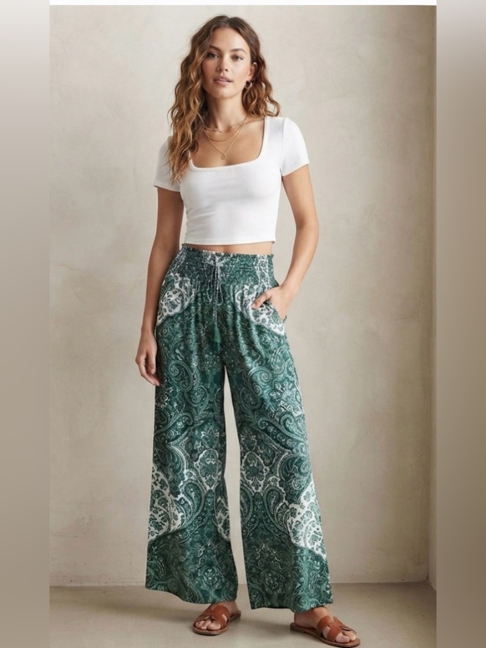 Bozzolo White Squareneck Crop Top Crop Top